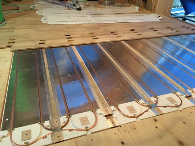 床暖房とフローリング