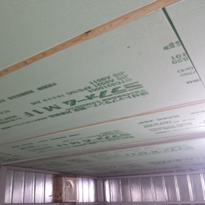 倉庫の断熱改修工事～つづき　1～