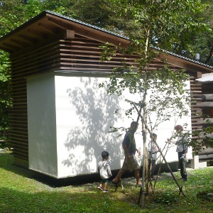 夏は、秩父へ行こう!　～｢白久の家｣見学会（終了）～